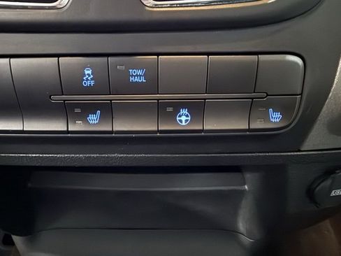 Used 2023 RAM 1500 Express w/ Wheel & Sound Group image 21