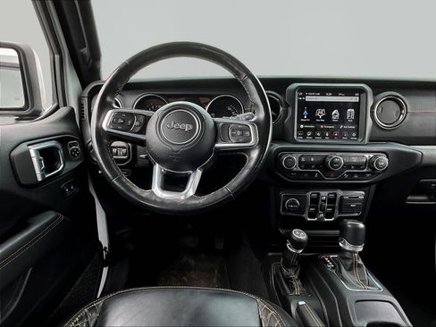 Used 2021 Jeep Wrangler Unlimited Sahara AWD/4WD image 8