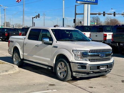 Used 2019 Ford F150 Lariat w/ Equipment Group 502A Luxury image 6