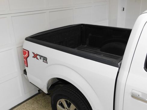 Used 2018 Ford F150 XLT w/ XTR Package AWD/4WD image 9