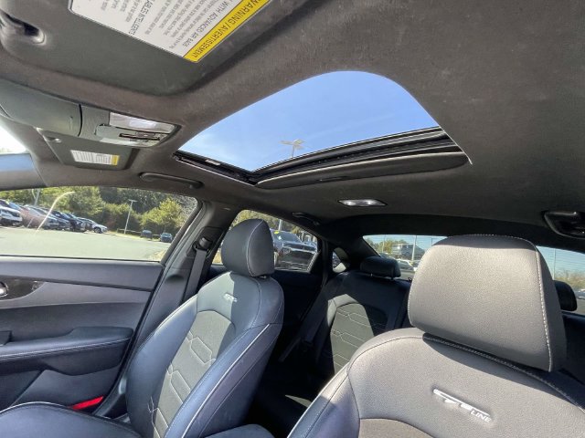 Certified 2023 Kia Forte GT-Line w/ GT-Line Premium Package FWD image 16