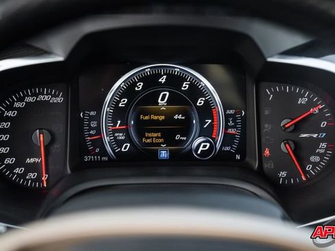 Used 2019 Chevrolet Corvette ZR1 RWD image 9