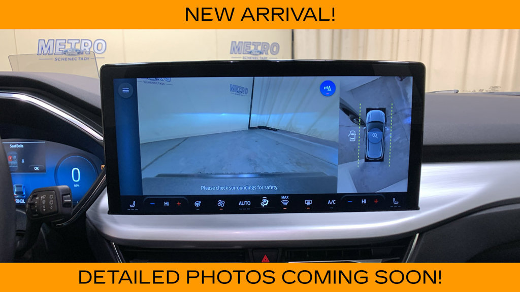 Certified 2023 Ford Escape Platinum w/ Premium Technology Package AWD/4WD image 40