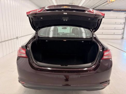 Used 2020 Chevrolet Malibu LT FWD image 5