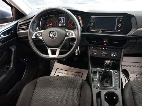 Used 2021 Volkswagen Jetta S FWD image 9