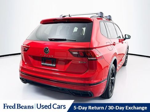 Used 2024 Volkswagen Tiguan SE R-Line AWD/4WD image 10