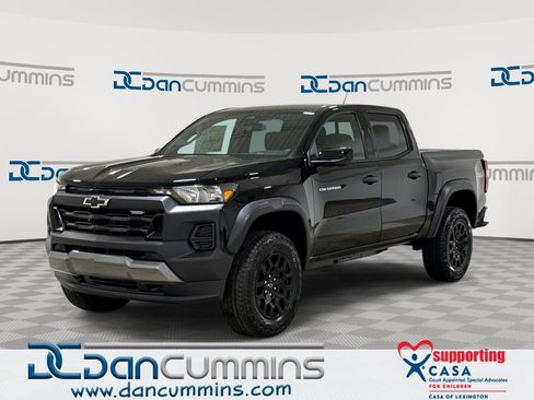 New 2026 Chevrolet Colorado Trail Boss AWD/4WD image 1