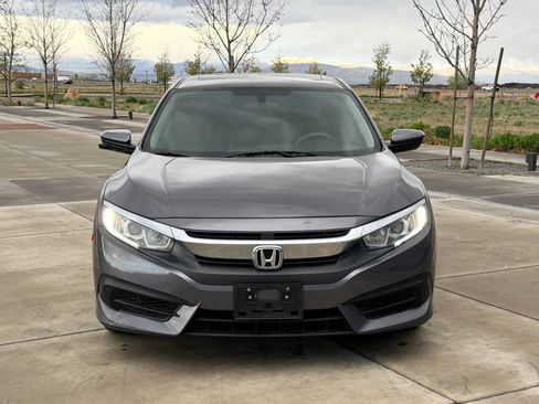 Used 2017 Honda Civic EX image 2