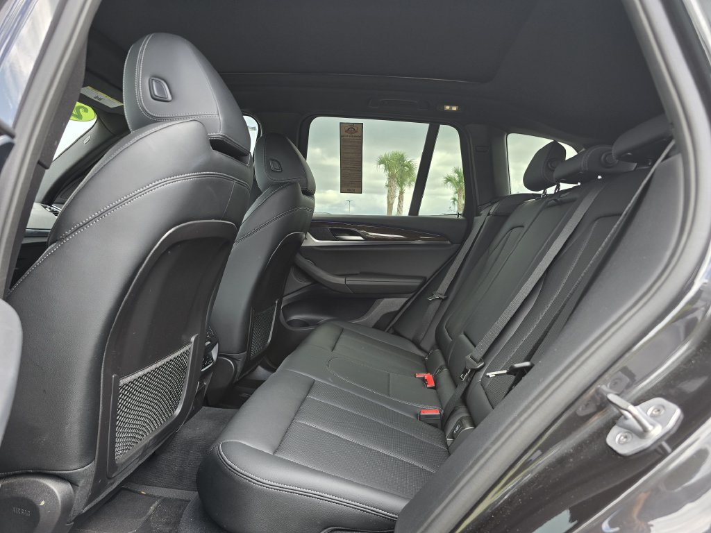 Used 2024 BMW X3 sDrive30i w/ Convenience Package RWD image 17