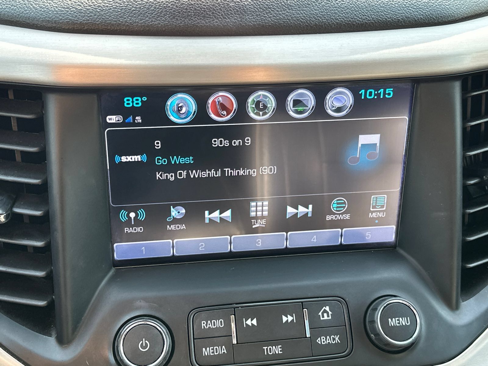 Used 2019 GMC Acadia Denali w/ Technology Package AWD/4WD image 29