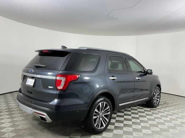 Used 2017 Ford Explorer Platinum AWD/4WD image 6