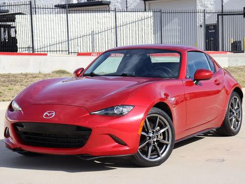 Used 2017 MAZDA MX-5 Miata RF Grand Touring image 7