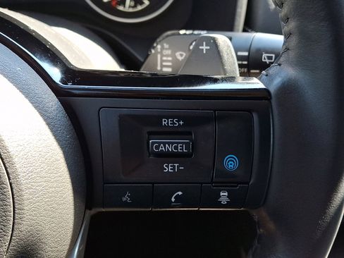 Certified 2023 Nissan Rogue SV w/ SV Premium B Package image 22