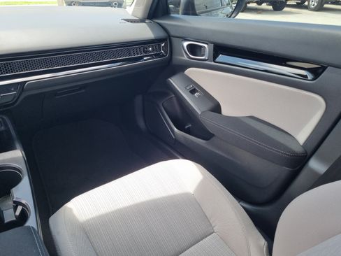 Used 2024 Honda Civic EX image 14