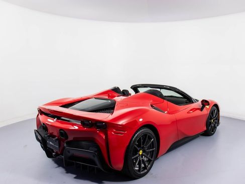 Certified 2022 Ferrari SF90 Spider image 2