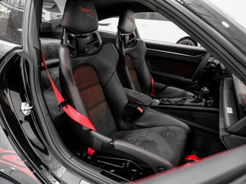 Used 2025 Porsche 911 GT3 RS w/ Weissach Package image 39