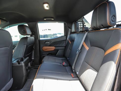 Used 2024 GMC Canyon AT4 w/ Canyon Safety Plus Package AWD/4WD image 20