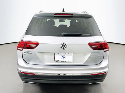 Used 2020 Volkswagen Tiguan SE image 6