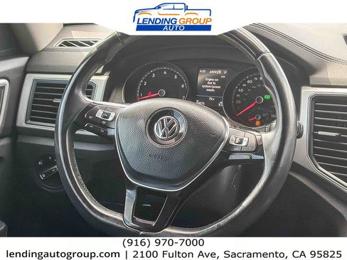 Used 2019 Volkswagen Atlas SE w/ Towing Package FWD image 14