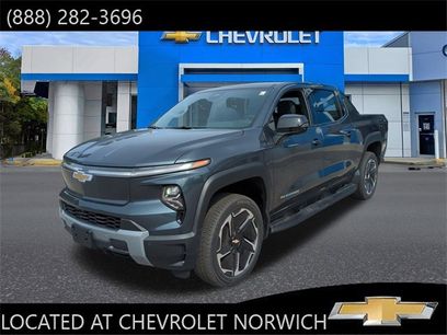 New 2026 Chevrolet Silverado EV LT w/ Premium Package
