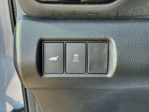 Used 2024 Honda Pilot Touring image 10