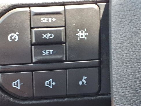 Used 2022 Ford F150 XLT image 28