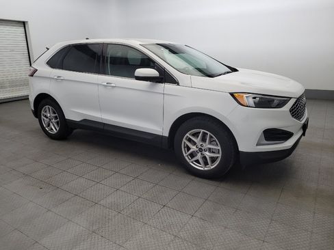 Used 2024 Ford Edge SEL AWD/4WD image 11