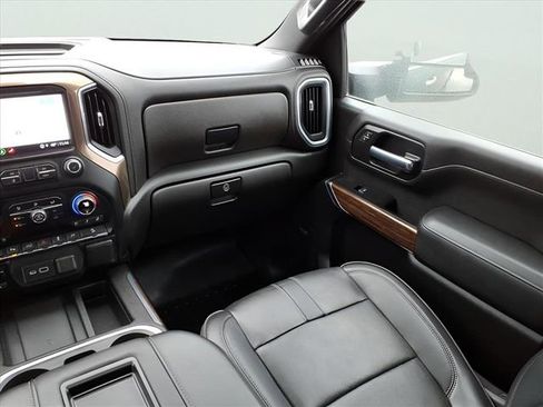 Used 2022 Chevrolet Silverado 3500 High Country w/ Z71 Off-Road Package image 15