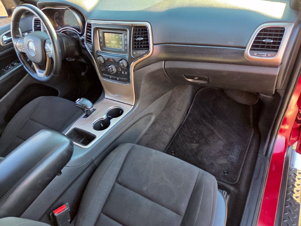 Used 2015 Jeep Grand Cherokee Laredo AWD/4WD image 20