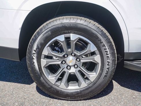 New 2026 Chevrolet Tahoe LS RWD image 8