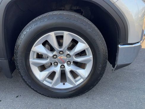 Used 2019 GMC Sierra 1500 SLT RWD image 14