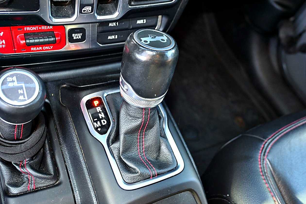 Used 2020 Jeep Wrangler Unlimited Rubicon AWD/4WD image 26