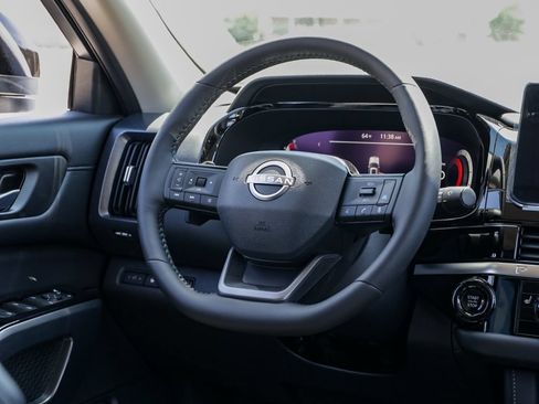 New 2026 Nissan Pathfinder SL FWD image 24