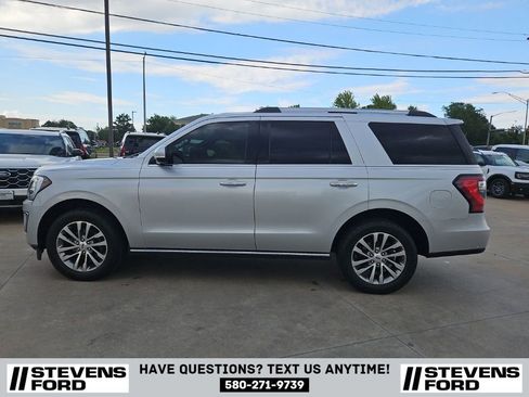 Used 2018 Ford Expedition Limited w/ Equipment Group 301A AWD/4WD image 7