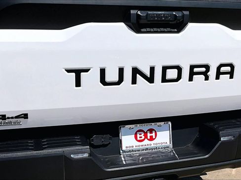 Used 2026 Toyota Tundra SR AWD/4WD image 10
