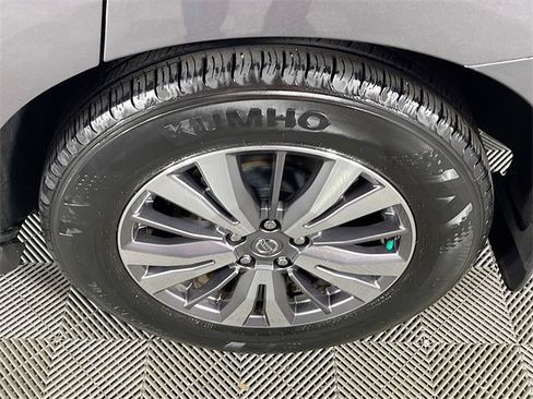 Used 2020 Nissan Pathfinder S image 31