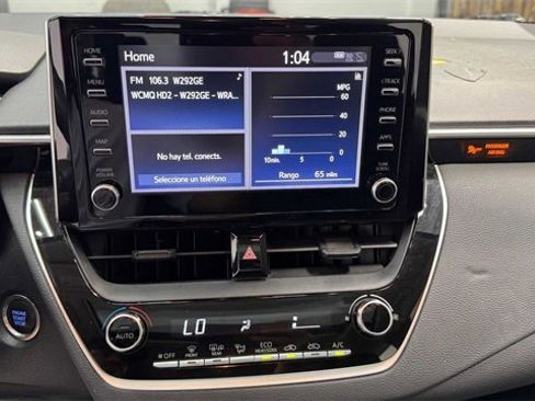 Used 2020 Toyota Corolla LE image 23