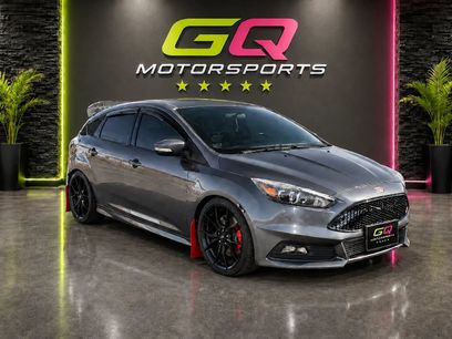 Used 2015 Ford Focus ST w/ Equipment Group 402A