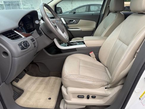 Used 2013 Ford Edge Limited w/ Driver Entry Pkg FWD image 9