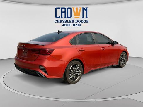 Used 2022 Kia Forte GT-Line FWD image 3