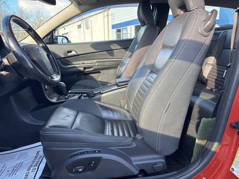 Used 2013 Volvo C30 T5 R-Design image 24