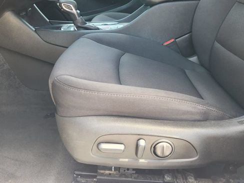 Used 2024 Chevrolet Malibu LT FWD image 23