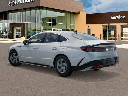 New 2026 Hyundai Sonata SE image 5