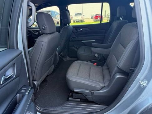 Certified 2024 Chevrolet Traverse LT FWD image 19