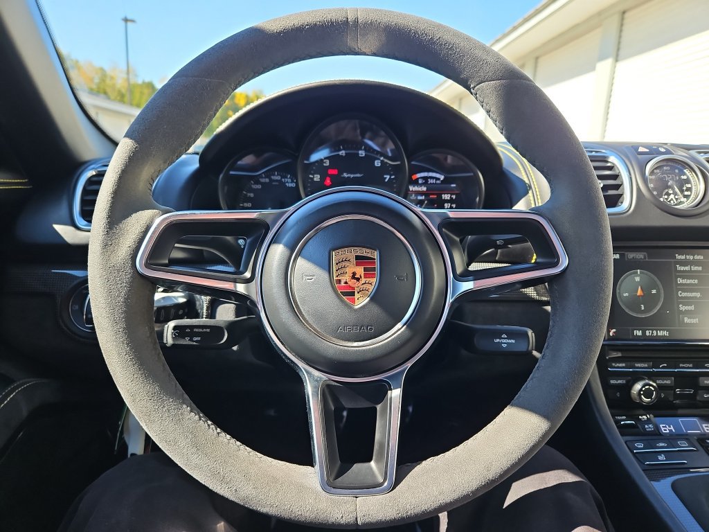 Certified 2016 Porsche Boxster Spyder RWD image 29