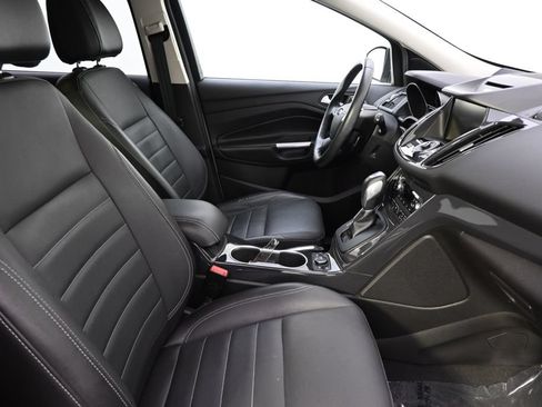 Used 2014 Ford Escape Titanium w/ Equipment Group 401A AWD/4WD image 16