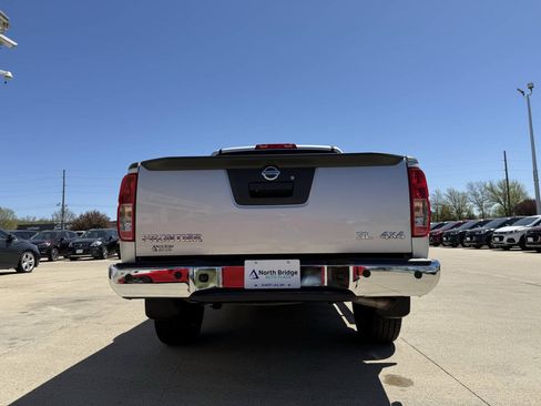 Used 2019 Nissan Frontier SL AWD/4WD image 28