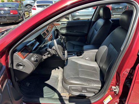Used 2008 Chevrolet Impala LT w/ Luxury Edition Package FWD image 17