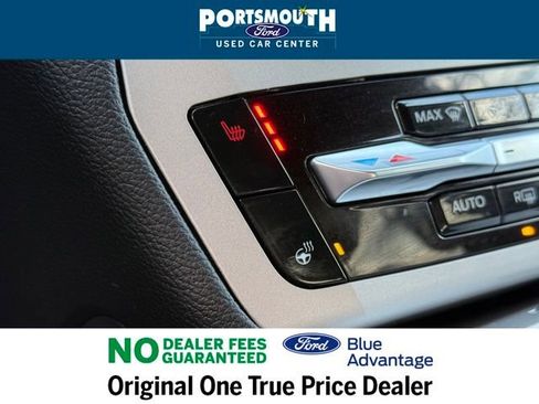Used 2022 Ford Explorer XLT w/ Equipment Group 202A image 13