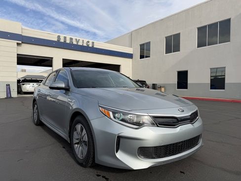 Used 2017 Kia Optima Premium w/ Hybrid Convenience Package image 1